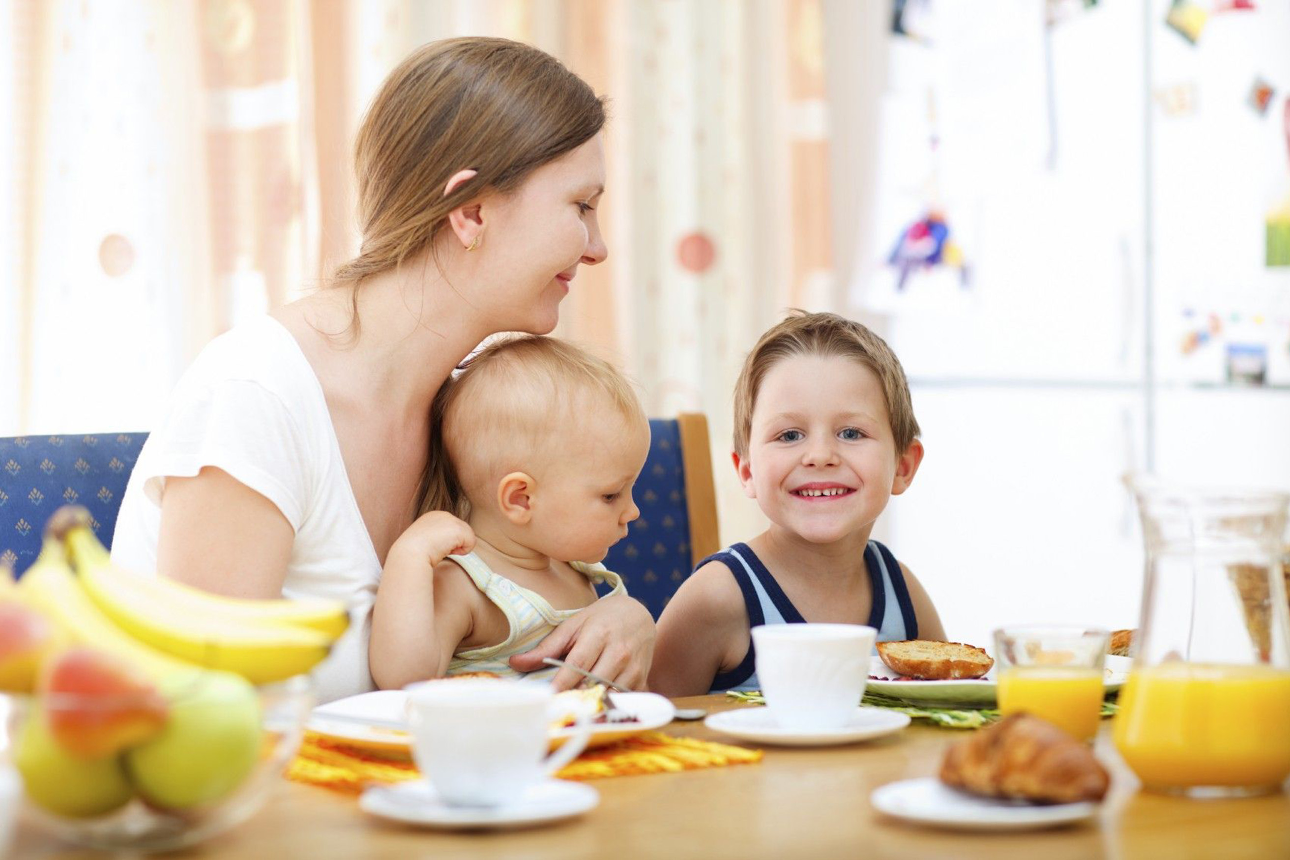 Child at breakfast