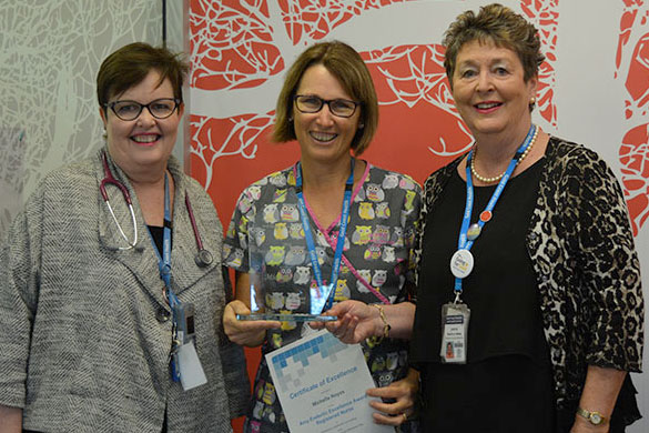 Awards recognise excellence in nursing and midwifery Awards recognise excellence in nursing and midwifery